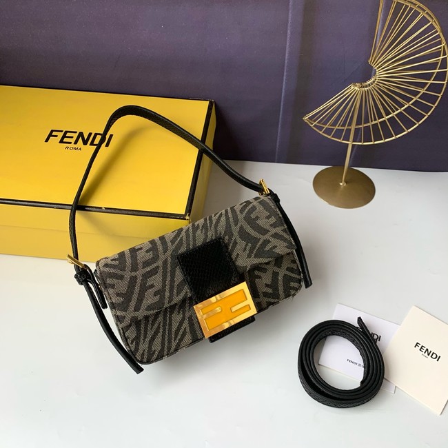 Fendi Crossbody Bag Code: F8Bs012