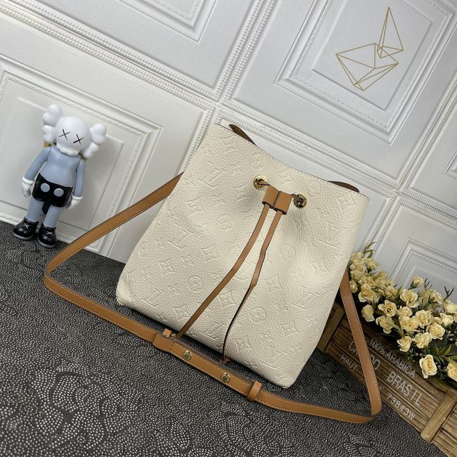 Louis Vuitton Crossbody Bag Code: M44022