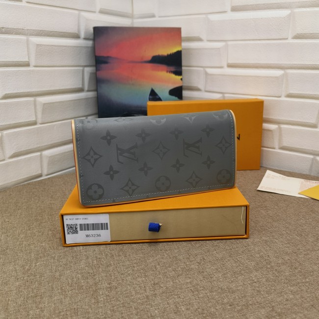 Louis Vuitton Monogram Titanium Clutch Code: M63236