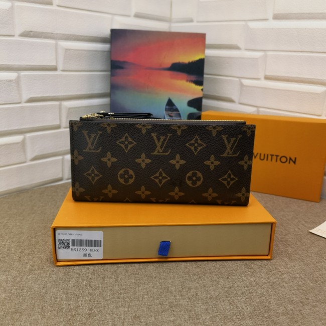 Louis Vuitton Monogram Canvas Clutch Code: M61269