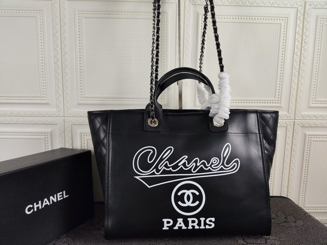 Chanel Large Capacity Cowhide Messenger Bag Code:66949