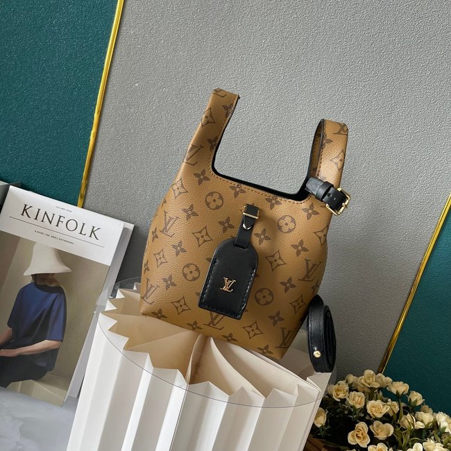 Louis Vuitton Atlantis Vegetable Basket Shopping Bag Code: M46816
