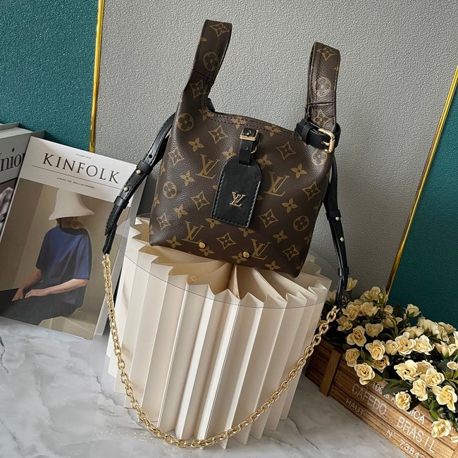 Louis Vuitton Atlantis Vegetable Basket Code: M46816