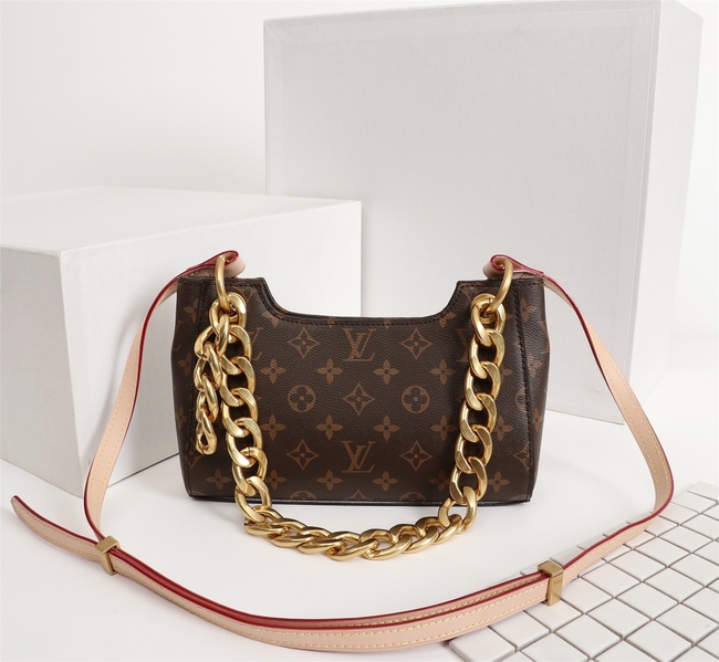 Louis Vuitton Crossbody Bag Code: M68000