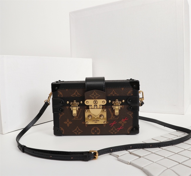 Louis Vuitton Petite Malle Monogram Bag Code: 94219/86286