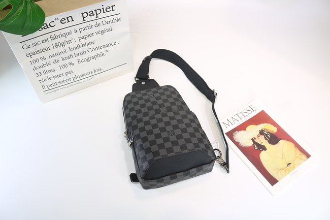 Louis Vuitton Avenue Shoulder Bag Code: N41719