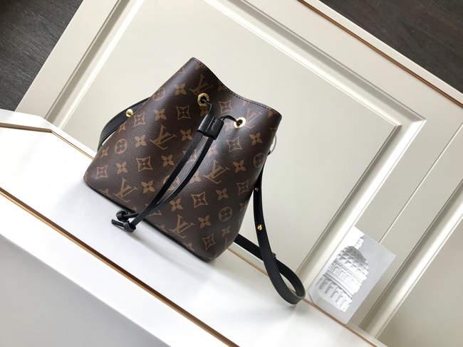Louis Vuitton Crossbody Bag Code: M44011
