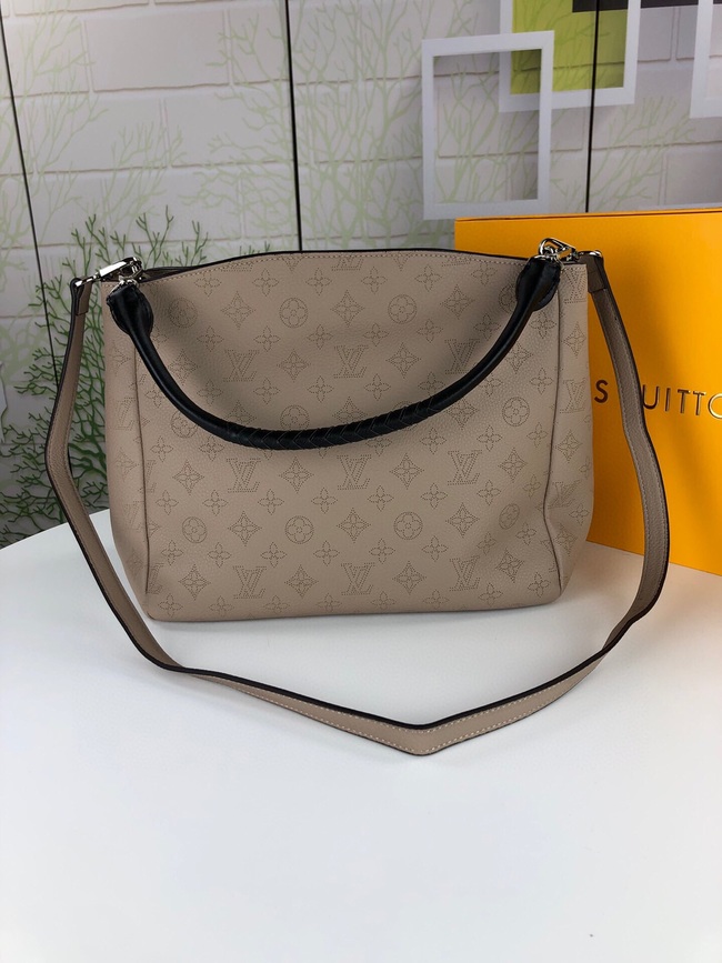 Louis Vuitton Babylone Handbag Code: M50031