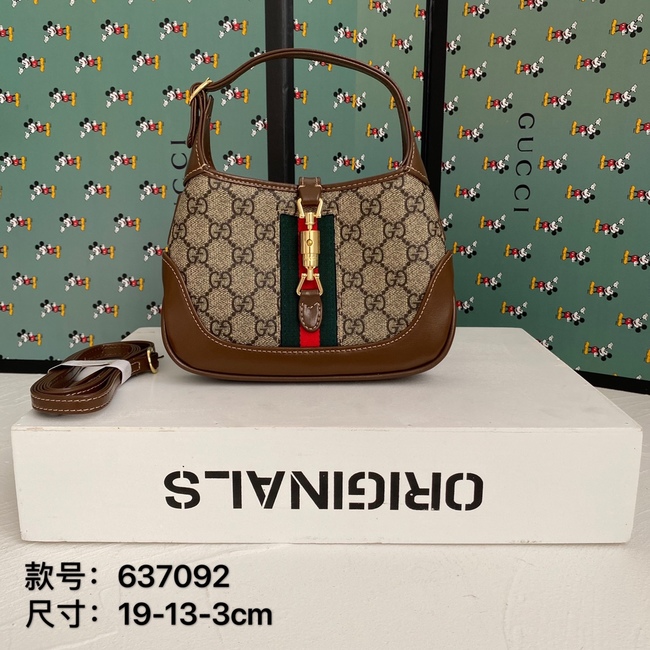 Gucci Supreme Canvas Crossbody Bag Code:637092