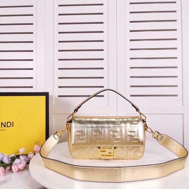 Fendi Baguette Medium Bag Code: F0191