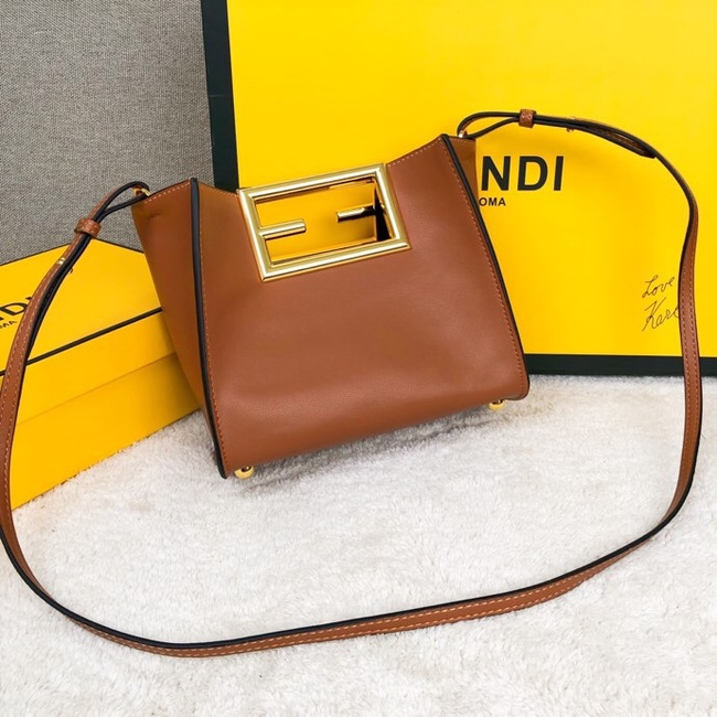 Fendi Calfskin Crossbody Bag Code: 886#