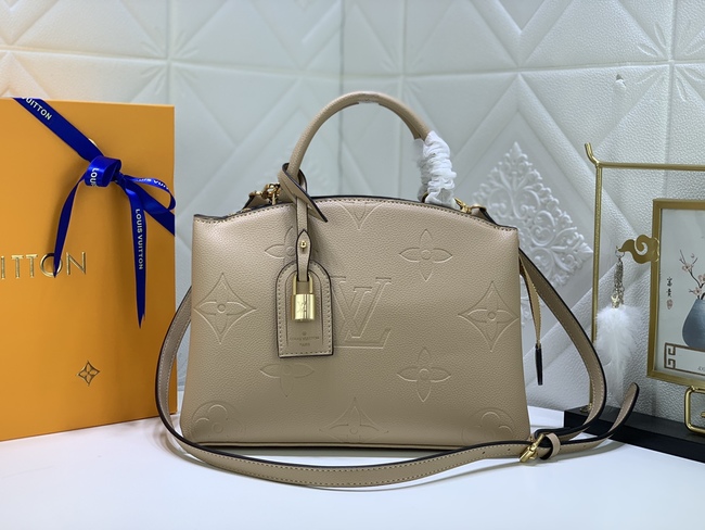 Louis Vuitton Grand Palais Handbag Code: M45811/M45833