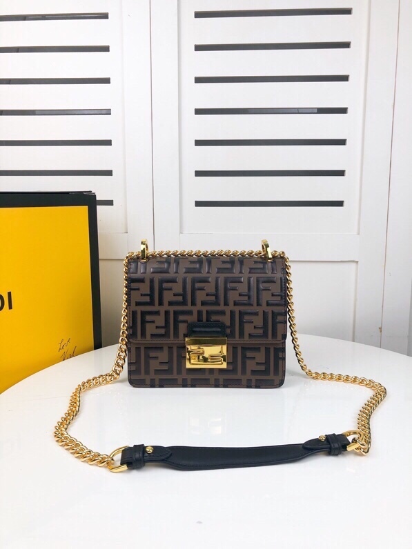 Fendi All-Inclusive Embossed Design, Looks And Feels Super Nice Code:9237