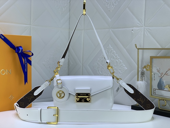 Louis Vuitton Flap Crossbody Bag Code: M52022