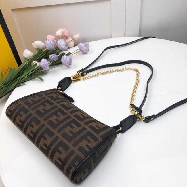 Fendi Cowhide Crossbody Bag Code: 8035#