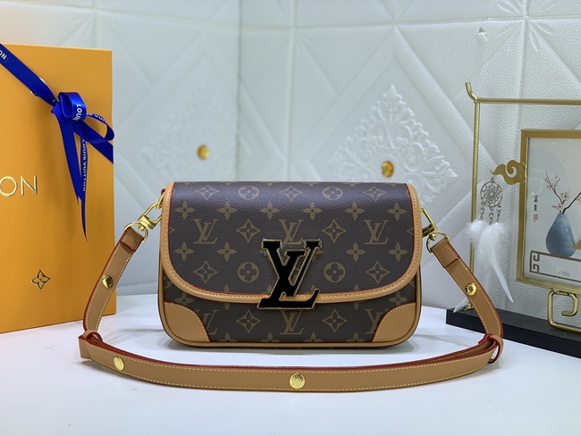 Louis Vuitton Crossbody Bag Code: M59459