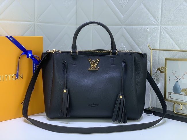 Louis Vuitton Lockmeto Handbags Code: M54569