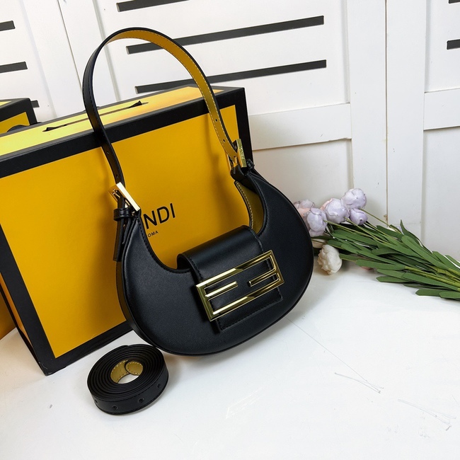 Fendi Fendi Cookie Crossbody Bag Code:3155