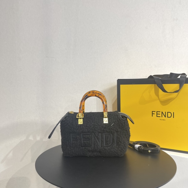 Fendi Crossbody Bag 
