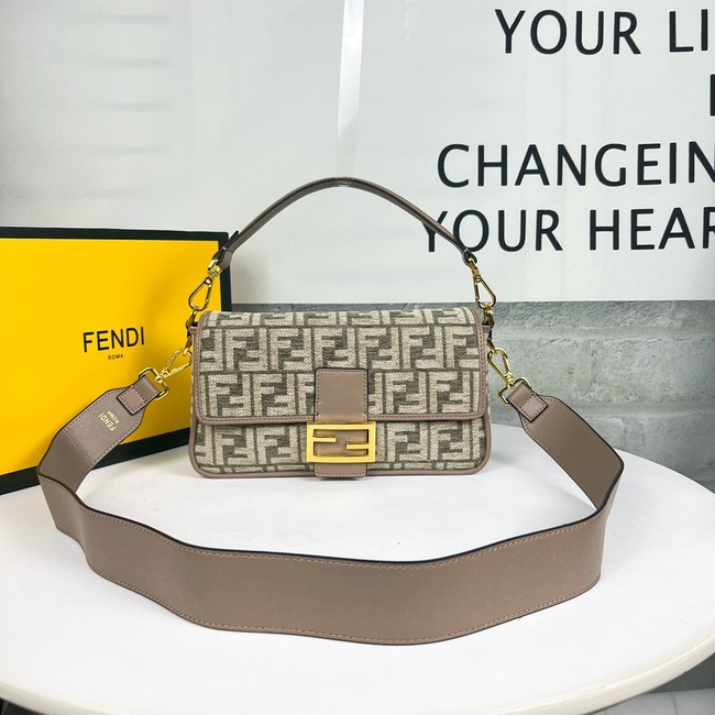 Fendi Iconic Baguette Medium Baguette 