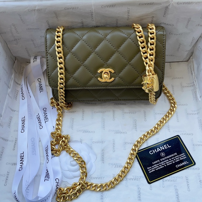 Chanel Lambskin Crossbody Bag Code:1103