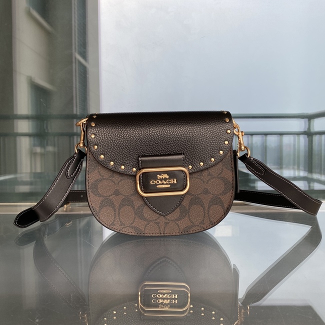 Coach Outlet Ladies Classic Logo Canvas Kleo Size 17 Shoulder Bag Code: Ce565