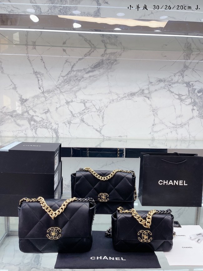 Chanel Chanel19 Handbag Flap Bag