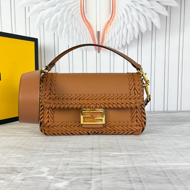 Fendi Baguette Medium Bag Code:5533