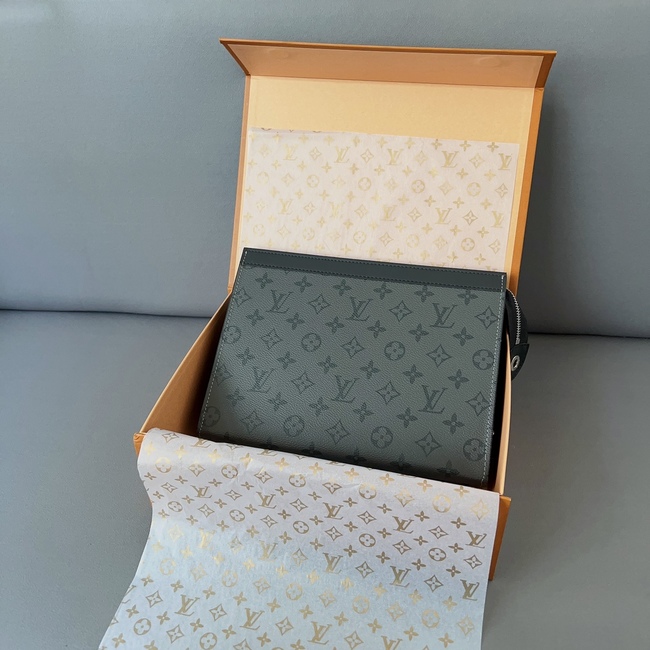 Louis Vuitton Pochette Voyage Patch Bag
