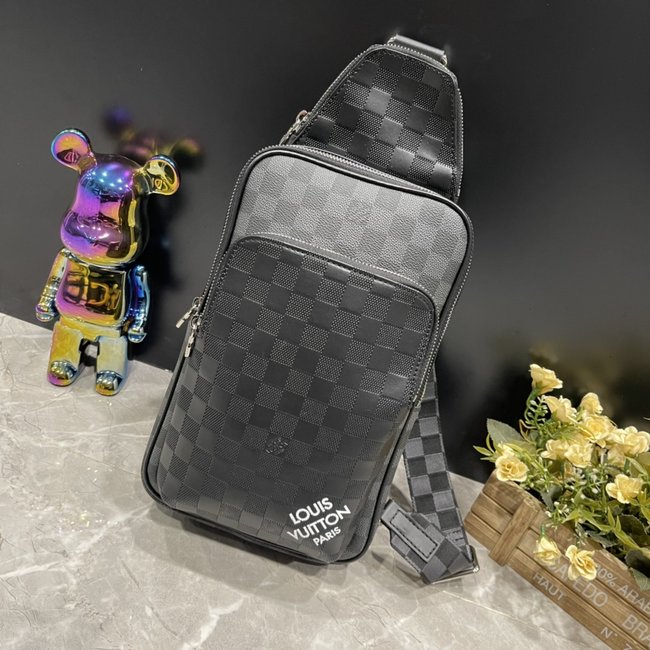 Louis Vuitton Avenue Shoulder Bag Code: M46344