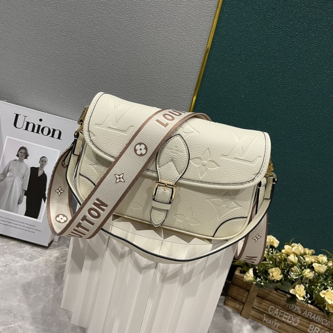 Louis Vuitton New Diane Bag Code: M46386