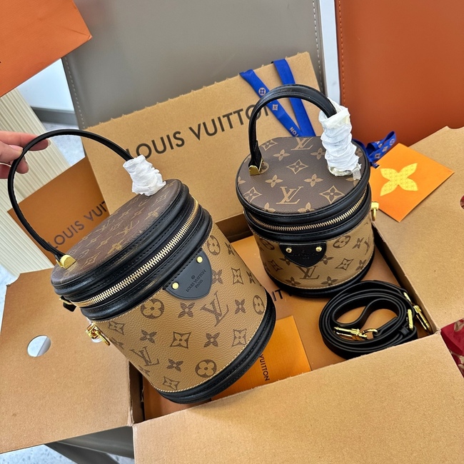 Louis Vuitton 2023 Ultra Sophisticated Cannes Crossbody Bag Code: M43986