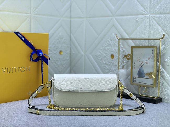 Louis Vuitton Wallet On Chain Ivy Bag Code: M82210