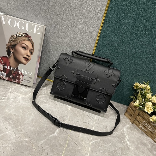 Louis Vuitton Ambassadeur Small Bag Code: M58711