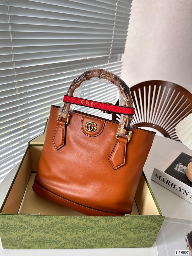 Gucci Retro Elegant Bamboo Bag Code:6807