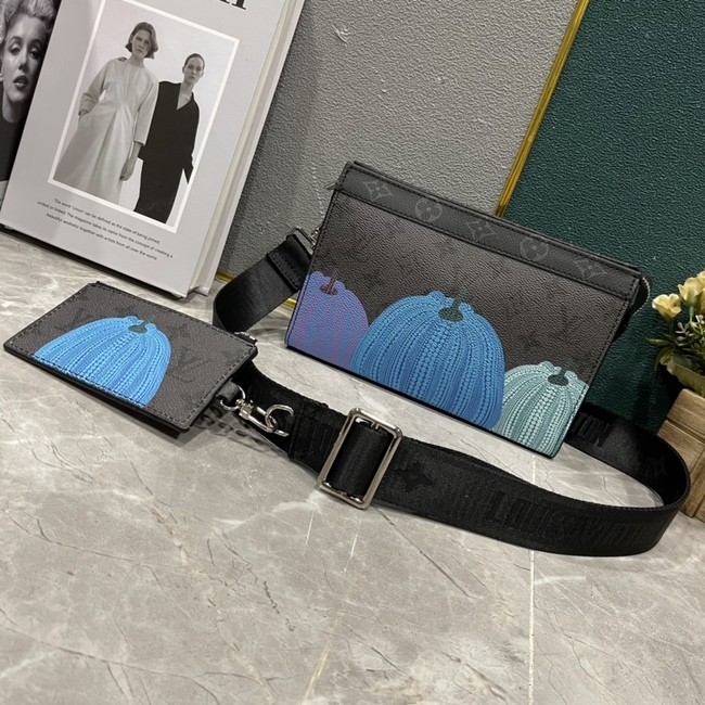 Louis Vuitton Pochette Voyage Clutch Code: /M64608/M81115/M81972/M81124/M81753/M81431/
