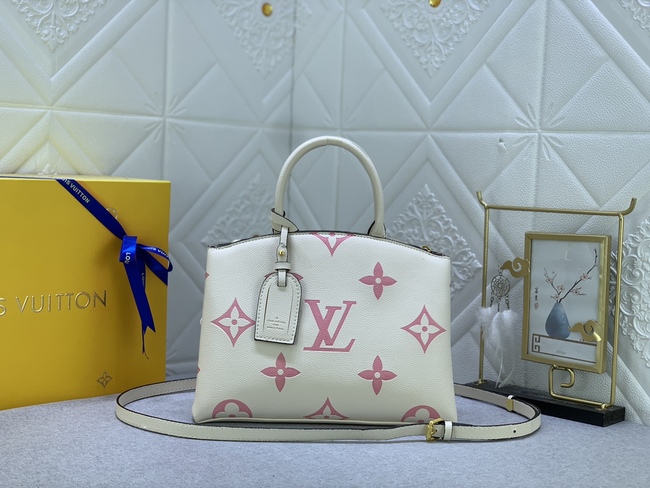 Louis Vuitton Grand Palais Handbag Code: M45842/M45811/M45833