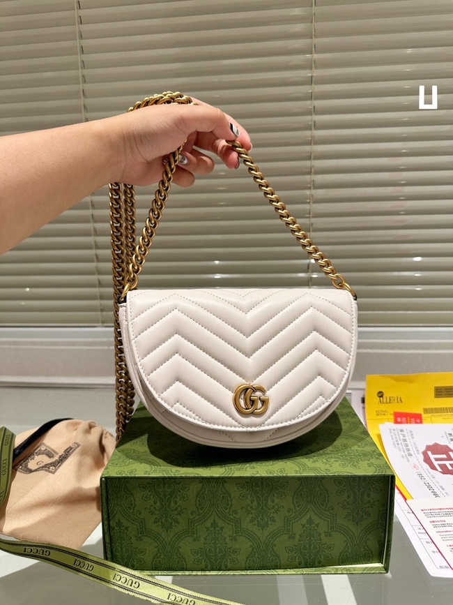 Gucci Vintage Marmont Saddle Bag