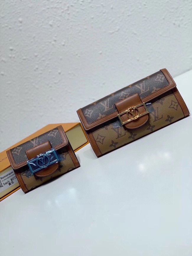 Louis Vuitton Daphne Wallet, The Iconic Element Of The Dauphine Series
