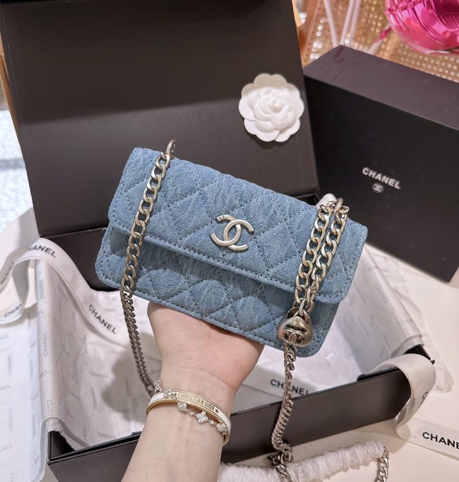Chanel Resort Collection Woc Box Mini Flap Chain Bag Suitcase
