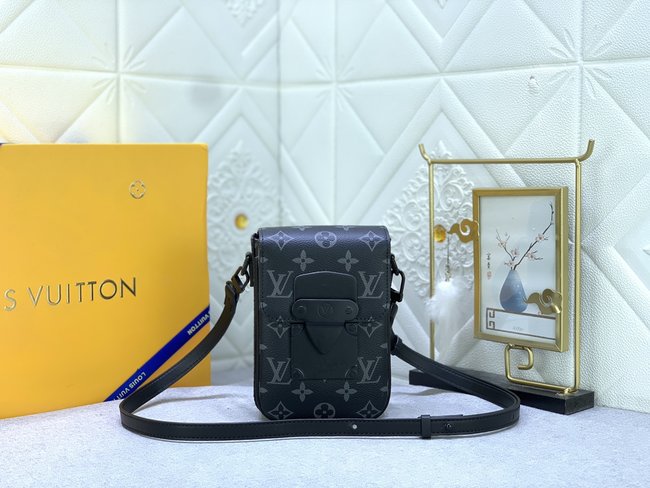 Louis Vuitton S-Lock Vertical Wearable Wallet Code: M81522