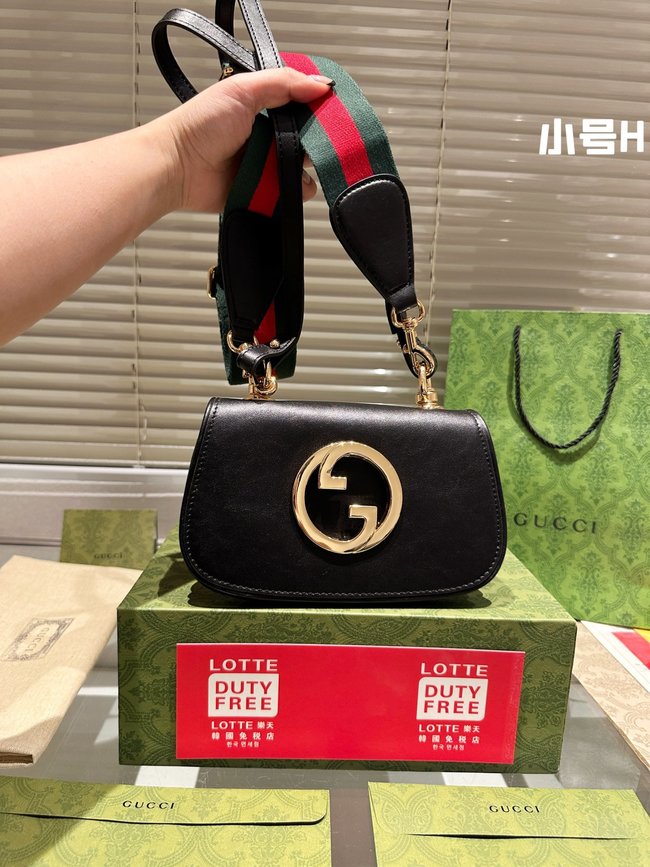 Gucci Blondie Series Round Interlocking Double G Crossbody Bag 