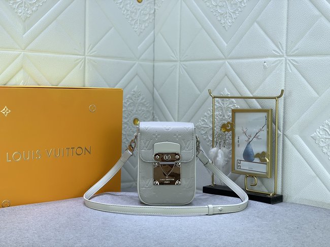 Louis Vuitton S-Lock Vertical Wearable Wallet Code: M81522