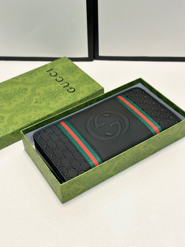 Gucci Frosted Cowhide Wallet 