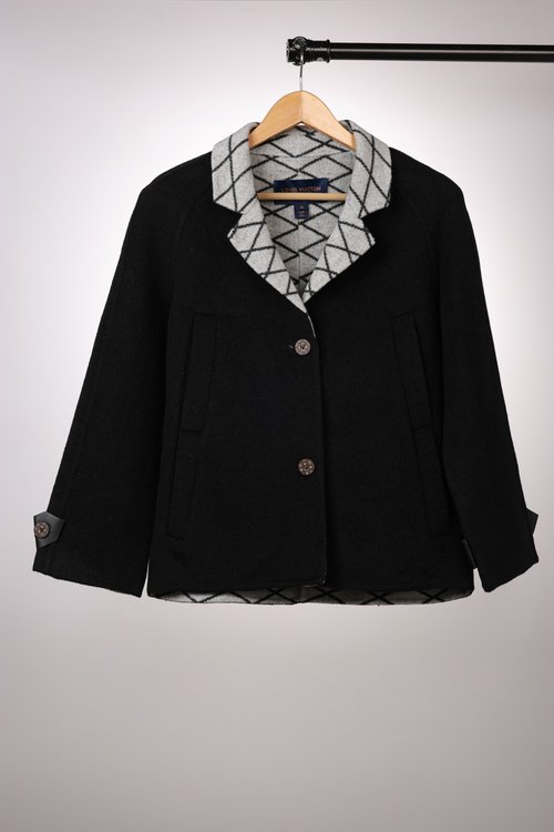 Louis Vuitton Striped Grid Short Coat, Exquisite Wool Silk Composition