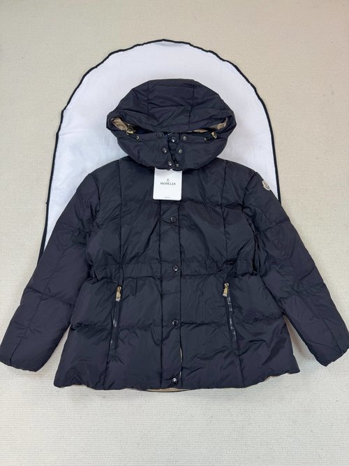 Celine Distinctive Detailed Outerwear