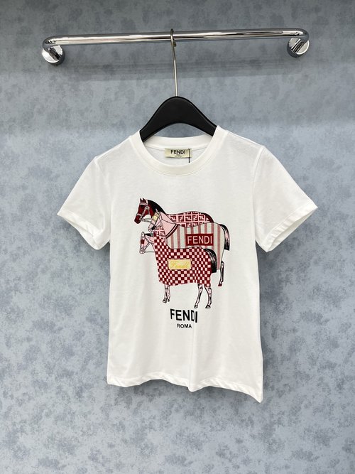 Fendi Recently Released Printed Short-Sleeved T-Shirt, Slimming and Versatile