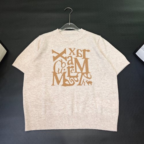 Max Mara Short Sleeve Knit Top with New Style Lettering