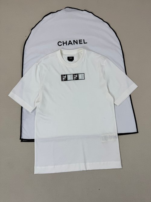 Fendi In-Depth Details of Short-Sleeved Shirt