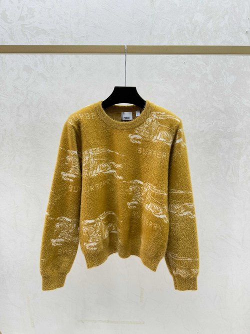 Burberry Classic White, Yellow, Red Knit Long-Sleeve with Warhorse Motif